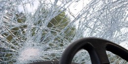 Կապանում &laquo;BMW&raquo;-ն դուրս է եկել ճանապարհից, բախվել գազատար խողովակին և բռնկվել