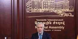 44-օրյա պատերազմի զեկույցով Անդրանիկ Քոչարյանը շանտաժ է անում ՔՊ-ին․ &laquo;Ժողովուրդ&raquo;