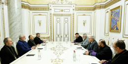 Մայր Աթոռը 10 եպիսկոպոսներին կրկին հորդորում է վերադառնալ կանոնական դաշտ