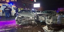 Խոշոր վթար Երևանի Արարատ կոնյակի գործարանի մոտակայքում. կա տուժած