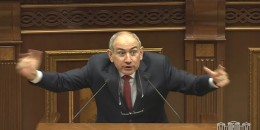 Փաշինյանի վերջին հիստերիկ ելույթը ամենևին պահի ազդեցության պոռթկում չէր. &laquo;Իրավունք&raquo;
