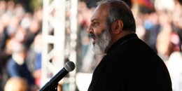 Իրավապահ համակարգը պետք է արձագանքի ՔՊ-ականների ելույթներին. Բագրատ Սրբազան