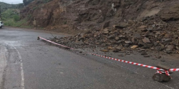 Ջերմուկ տանող ավտոճանապարհին տեղի է ունեցել քարաթափում