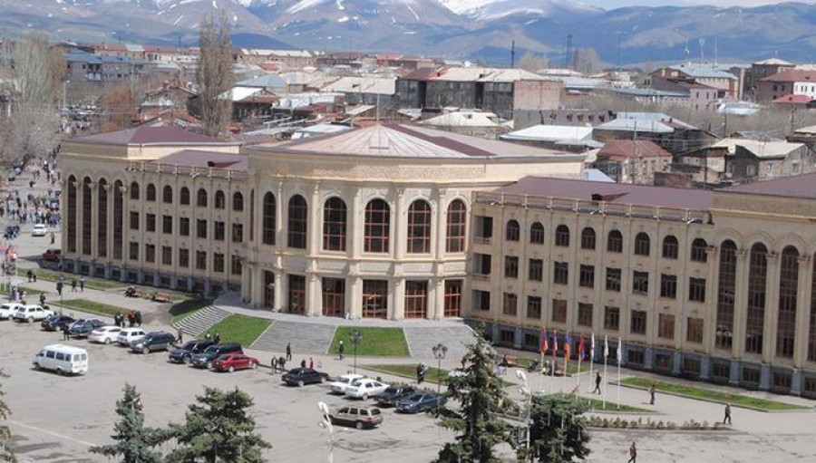 Գյումրիում անցկացված սոցհարցումներն իշխանության օգտին չեն․ &laquo;Հրապարակ&raquo;