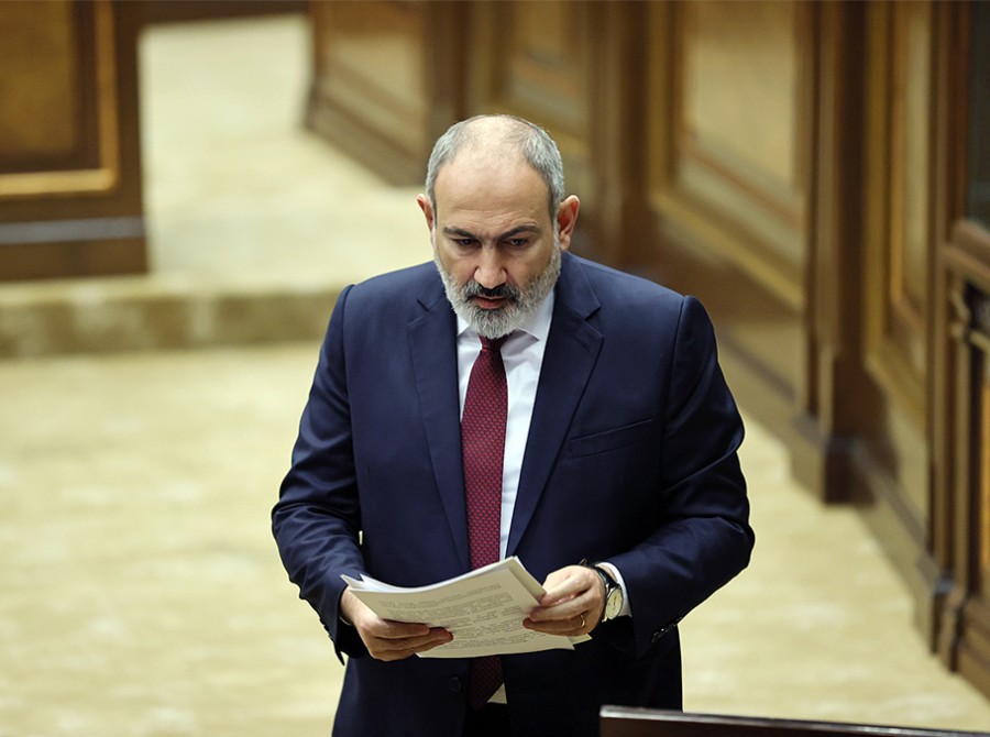 Ստացվում է, որ Փաշինյանը զիջել է և՛ Արցախն ու Լաչինը, և՛ Կիրանցից է տարածք տվել, պատրաստ է նաև միջանցքը տալ․ &laquo;Հրապարակ&raquo;