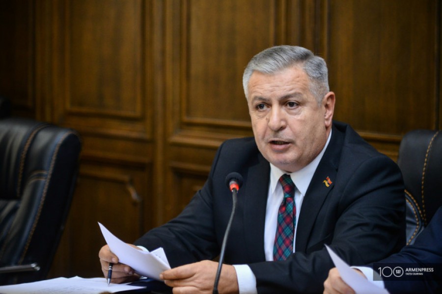 ՔՊ-ական Սերգեյ Բագրատյանն ու նրա որդին քաղաքացու են ծեծի ենթարկել