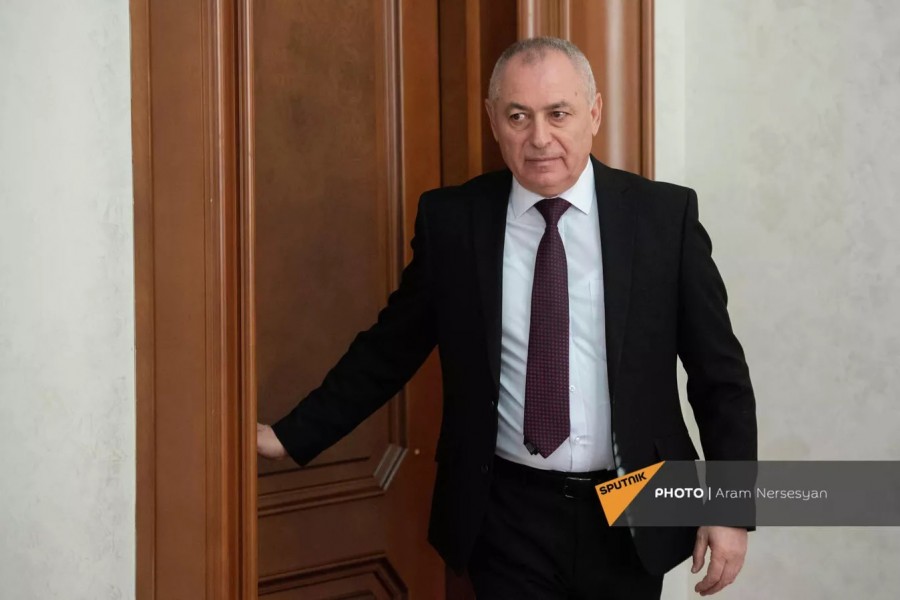 Եկել է ժամանակը Անդրանիկ Փիլոյանին Ազգային հերոսի կոչումից զրկելու. Ալեն Սիմոնյան
