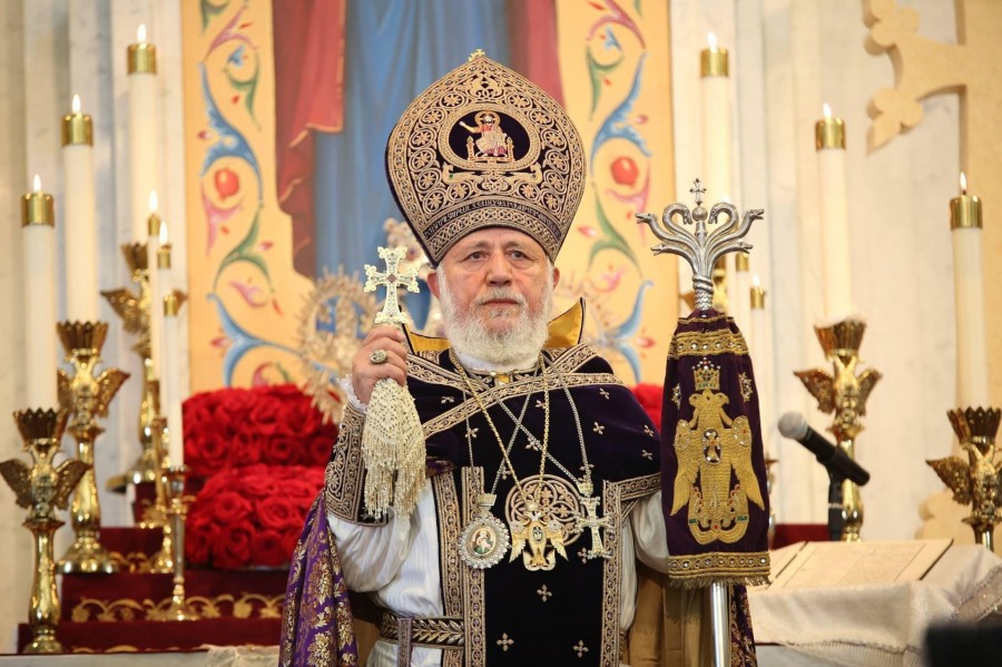 Այսօր մեր եկեղեցիներում կատարվում է մայրության բերկրանքին սպասող կանանց օրհնություն. Ամենայն Հայոց Կաթողիկոս