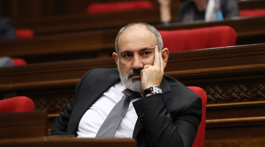 Փաշինյանը խիստ հրահանգ է իջեցրել գյումրեցի ՔՊ-ականներին, որ &laquo;ռեխները քիչ ստեղ-ընդեղ շաղ տան&raquo;․ &laquo;Իրավունք&raquo;