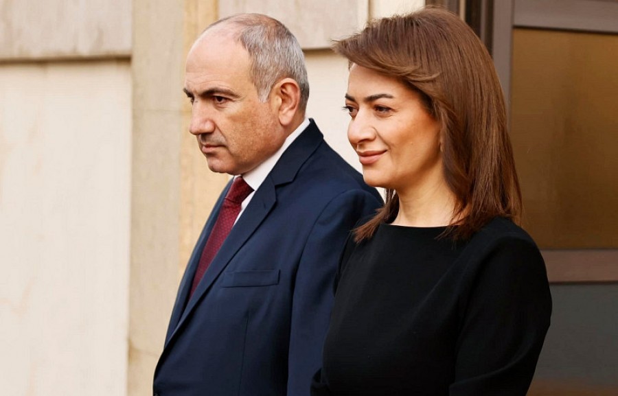 Գաղտնի հանդիպումներ կառավարությունում․ &laquo;Հրապարակ&raquo;