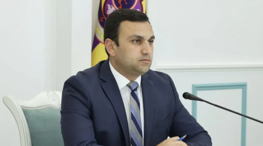 Վաղարշապատի ձերբակալությունների &laquo;քավորը&raquo; Արգիշտի Մեխակյանն է. &laquo;Հրապարակ&raquo;