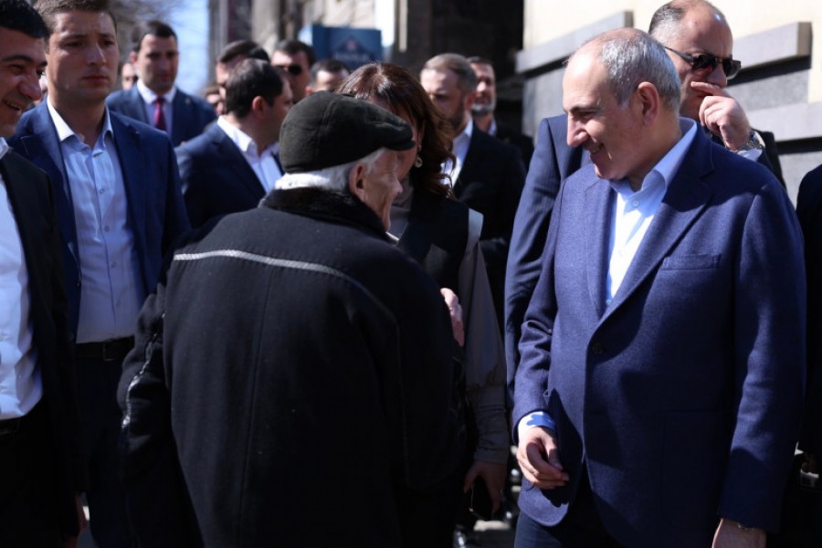 Փաշինյանի ընտրական նրբերանգները. &laquo;բորդյուր լիզելուց&raquo; մինչև &laquo;պադվալի առնետ&raquo;. &laquo;Փաստ&raquo;