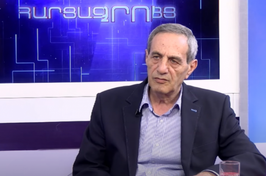 ԱԱԾ պահեստազորի սպաները մեղք ունեն, որ իրենց ժամանակ ագենտներ են վխտացել, որ իր նման տականքը, էն օմեգանման տականքը, ռուբինյանանման տականքը և այն մնացած ագենտները գոյություն են ունեցել. Գագիկ Համբարձումյան