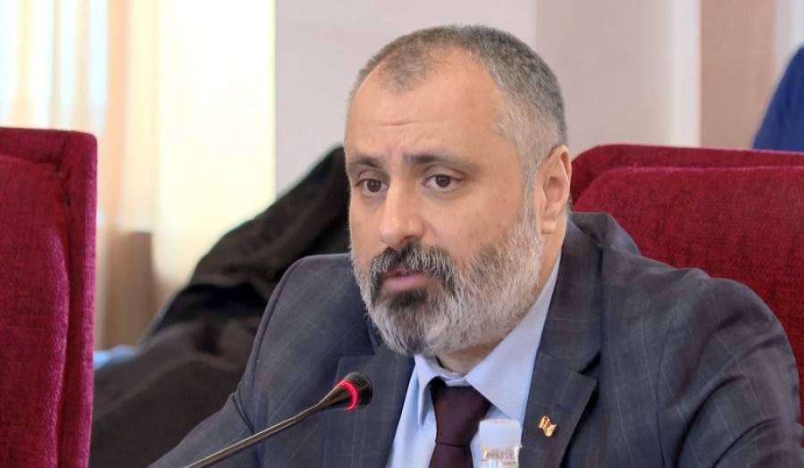 Առանց սահմանադրական փոփոխությունների երկիրը կարող է հայտնվել աղետալի վիճակում. Դավիթ Բաբայան
