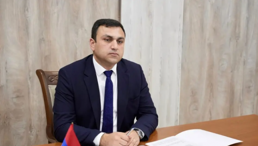 &laquo;Արցախ&raquo; բառը ջնջող իշխանությունն արցախցիների քվեների կարիքն ունի․ &laquo;Հրապարակ&raquo;