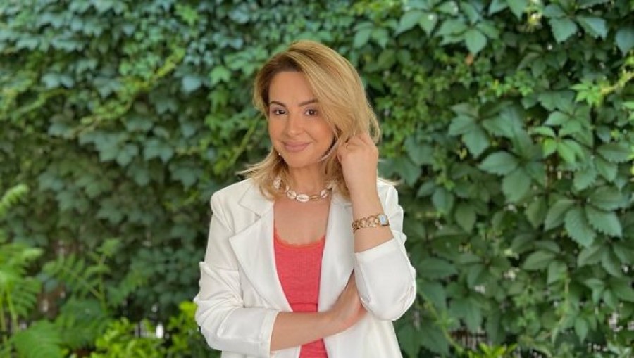 &laquo;Բարի առավոտների հույսով&raquo;․ Արեւիկ Ուդումյան (լուսանկարներ)