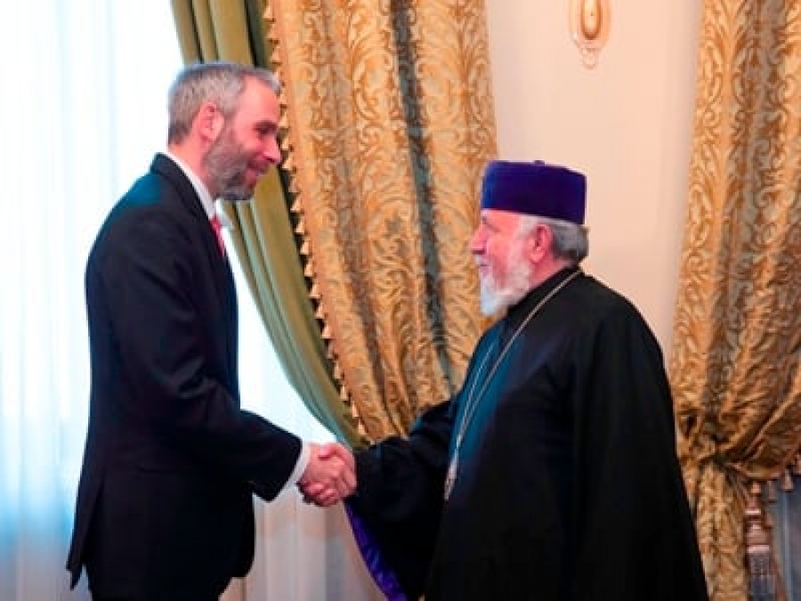 &laquo;Պատրաստակամ եմ աջակցելու գերիների վերադարձման հարցում&raquo;. Չեխիայի դեսպանը՝ Գարեգին Բ-ին