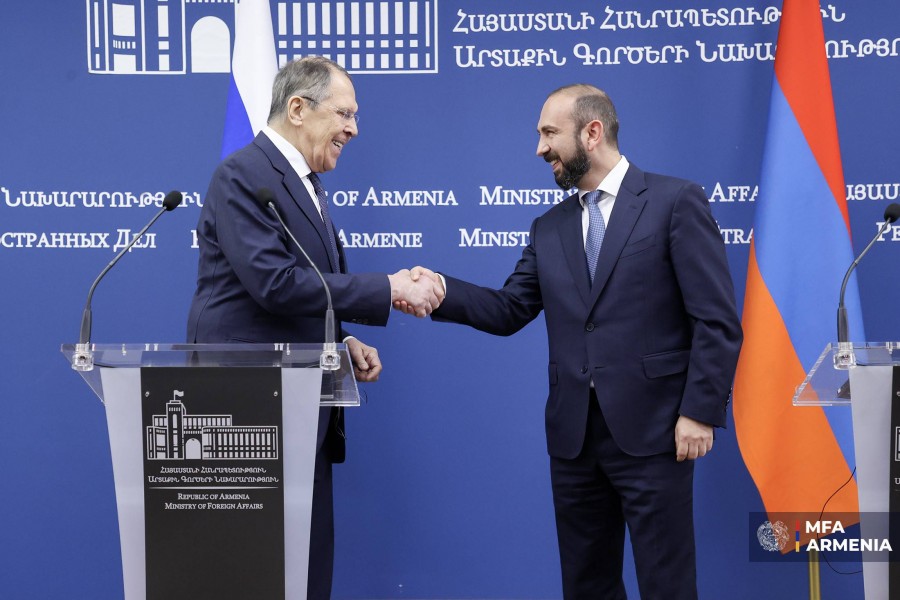 ՔՊ-ն &laquo;քցեց&raquo; &laquo;Եվրաքվեին&raquo;. &laquo;Հրապարակ&raquo;