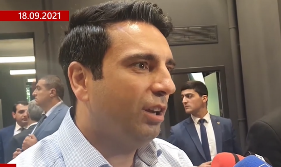 Որևիցե մեկին չի հաջողվի հեռացնել Արցախի դրոշը, Արցախի զինանշանը. Ալեն Սիմոնյանը՝ 2021-ին